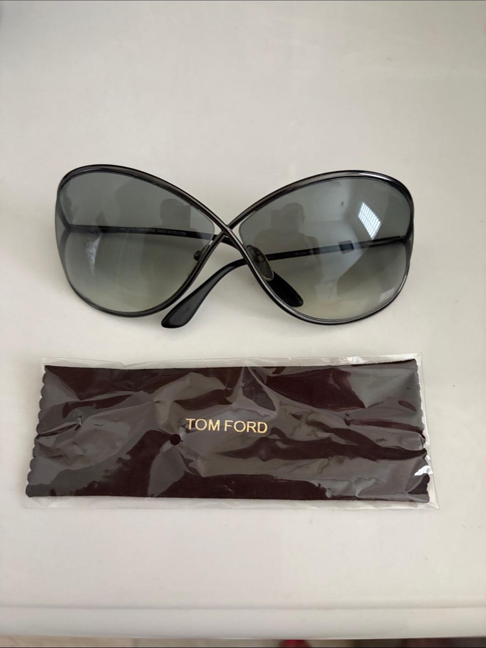 Oversized Tom Ford Miranda Women's Sunglasses - Gray Gradient Lenses - Picture 2 of 4